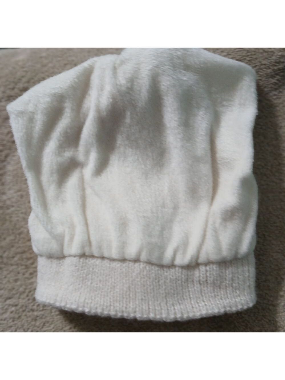 Source Unknown Cozy White Knit Beanie - Picture 2 of 4